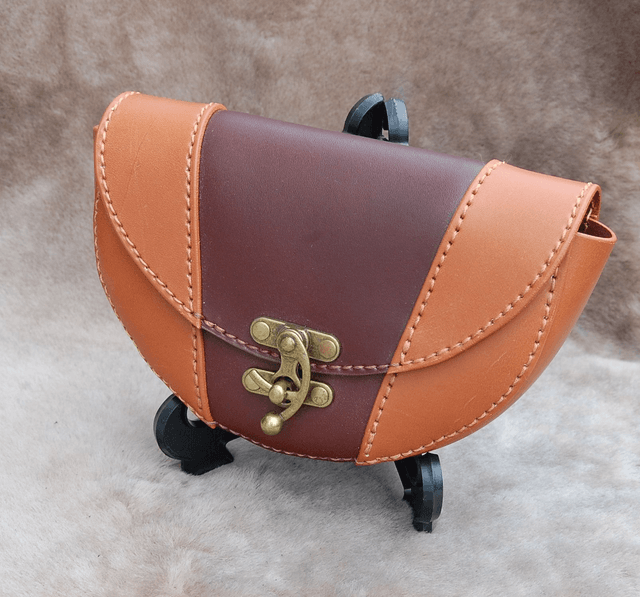 Pochette cuir  bi-ton de ceinture pour femme - Arrêt de gamme 