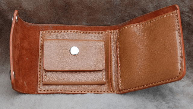 Portefeuille cuir fermant couleur taupe