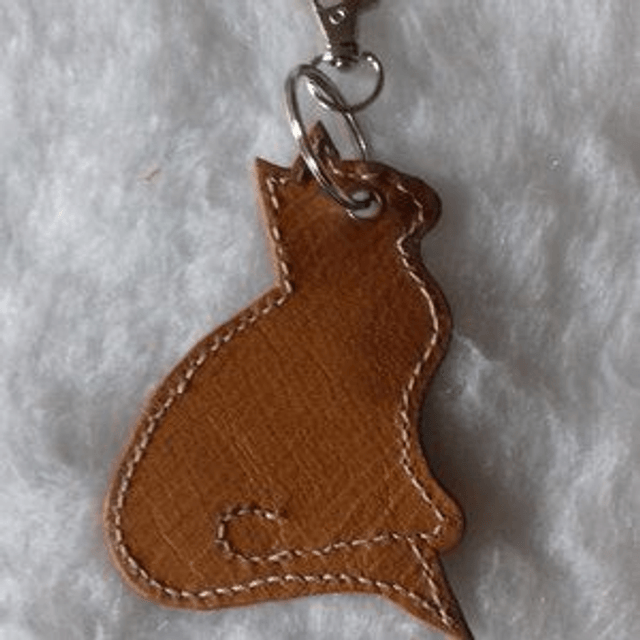 Porte clé cuir en forme de chat