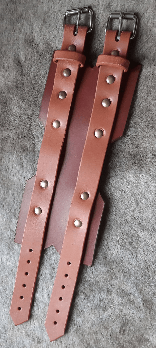 Bracelet de force en cuir style médiéval