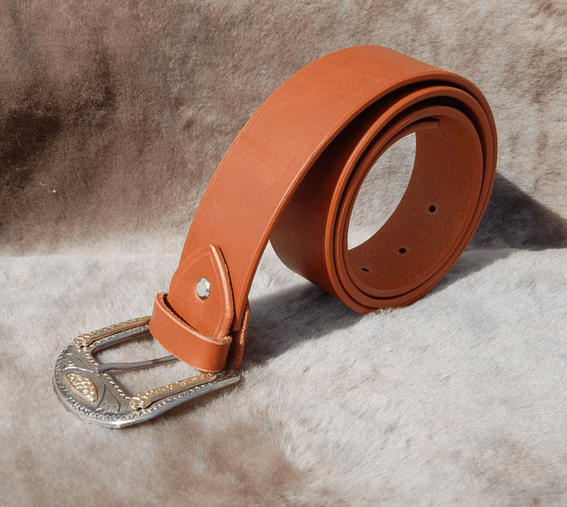 Ceinture en cuir de croupon de buffle fauve en 40 mm de large pour tour de ceinture allant de 91 à 95 cm 