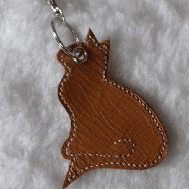 Porte clé cuir en forme de chat